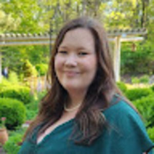 Meet your Posher, Lydia